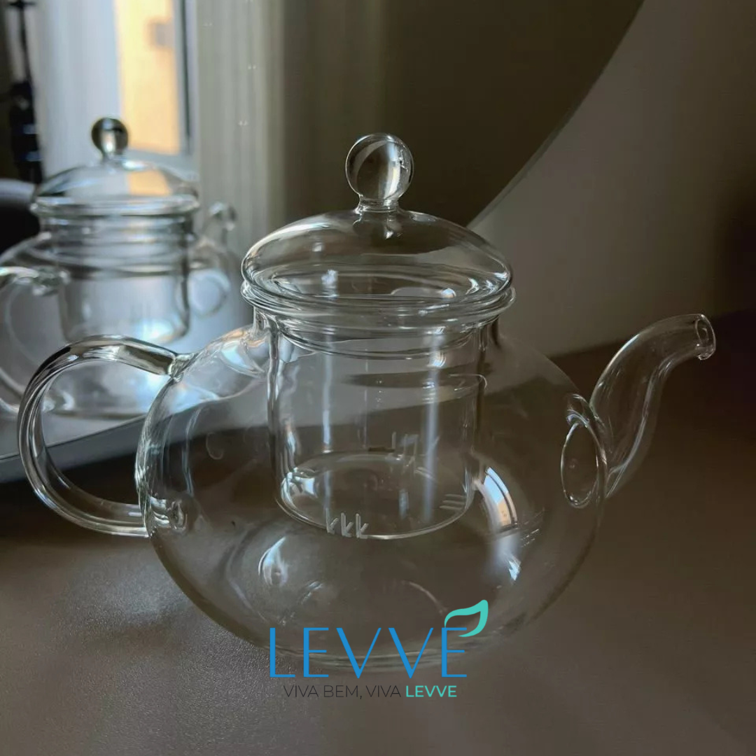 🫖 CHALEVVE – A Chaleira de Vidro com Infusor que Transforma o Seu Chá em um Ritual de Bem-Estar